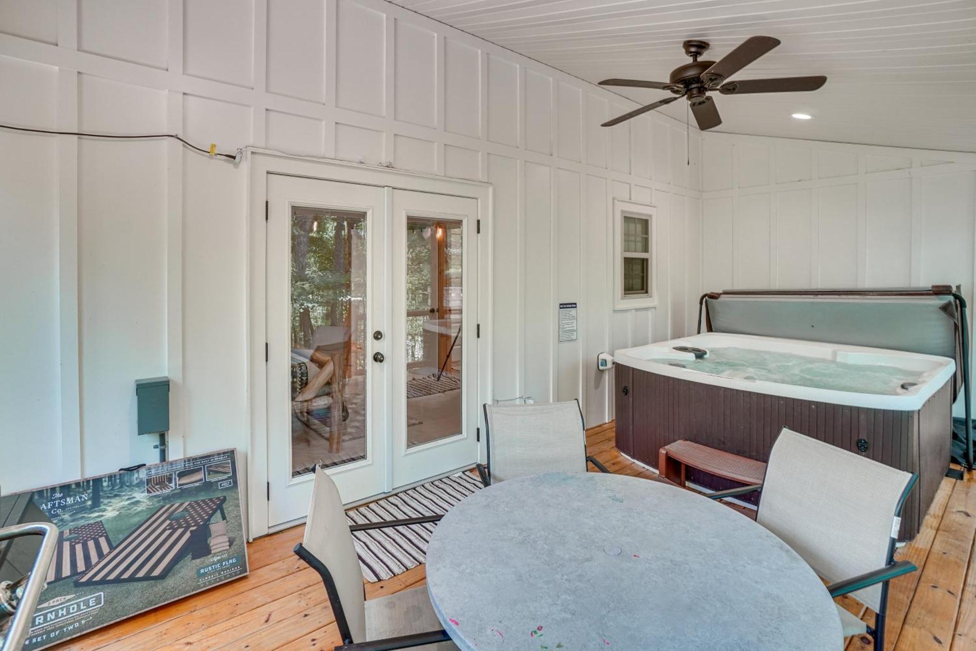 Stunning Helen Getaway With Hot Tub And Ev Charger! Villa Exterior photo